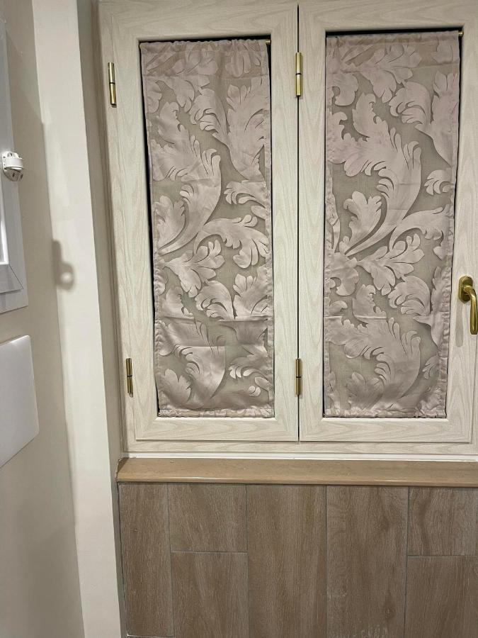 La Dimora Dei Sogni Sedil Capuano Apartment